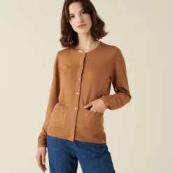 Maison Montagut Vestes Et Gilets>Cardigan Boutonne Col Rond A Poches En Laine Merinos - Amalia