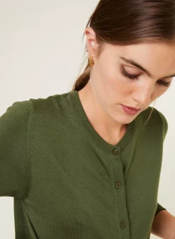 Maison Montagut Vestes Et Gilets>Cardigan Boutonne Col Rond A Poches En Laine Merinos - Amalia