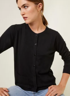 Maison Montagut Vestes Et Gilets>Cardigan Boutonne Col Rond A Poches En Laine Merinos - Amalia