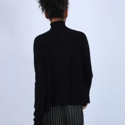 Maison Montagut Vestes Et Gilets>Gilet Court Avec Poches En Cachemire - Basma