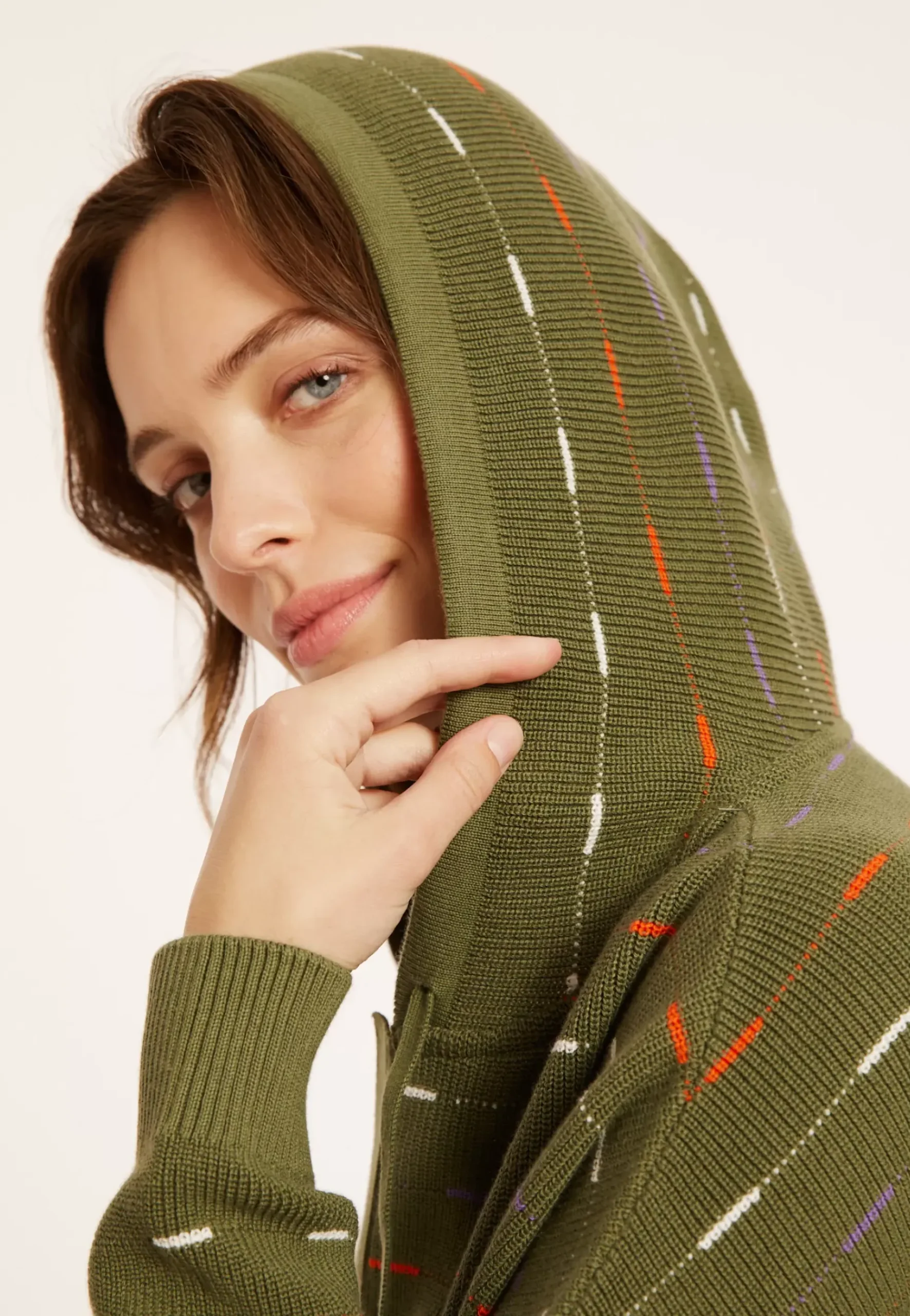 Maison Montagut Pulls>Hoodie En Coton Bio Col Tunisien - Melanie Kaki