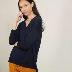 Maison Montagut Pulls>Pull A Fentes Col V En Laine Merinos - Bernice