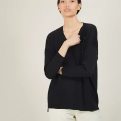Maison Montagut Pulls>Pull A Fentes Col V En Laine Merinos - Bernice