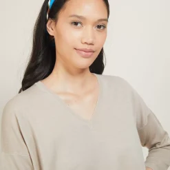 Maison Montagut Pulls>Pull A Fentes Col V En Laine Merinos - Bernice