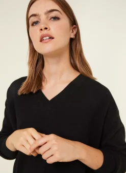 Maison Montagut Pulls>Pull Ample A Fentes Col V En Cachemire - Alienor