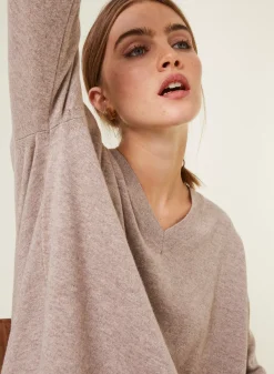 Maison Montagut Pulls>Pull Ample A Fentes Col V En Cachemire - Alienor