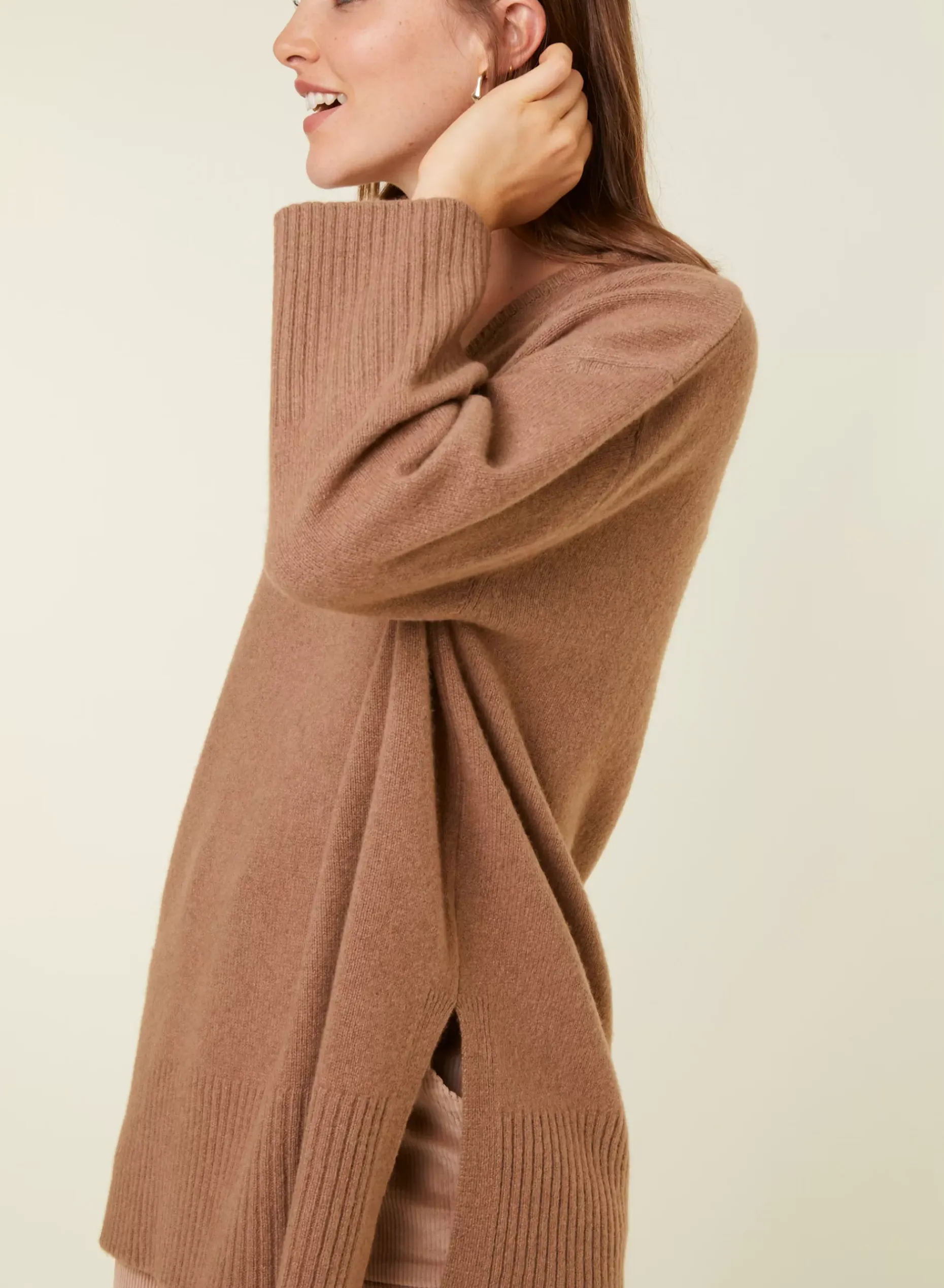 Maison Montagut Pulls>Pull Ample A Fentes En Cachemire Melange - Darius