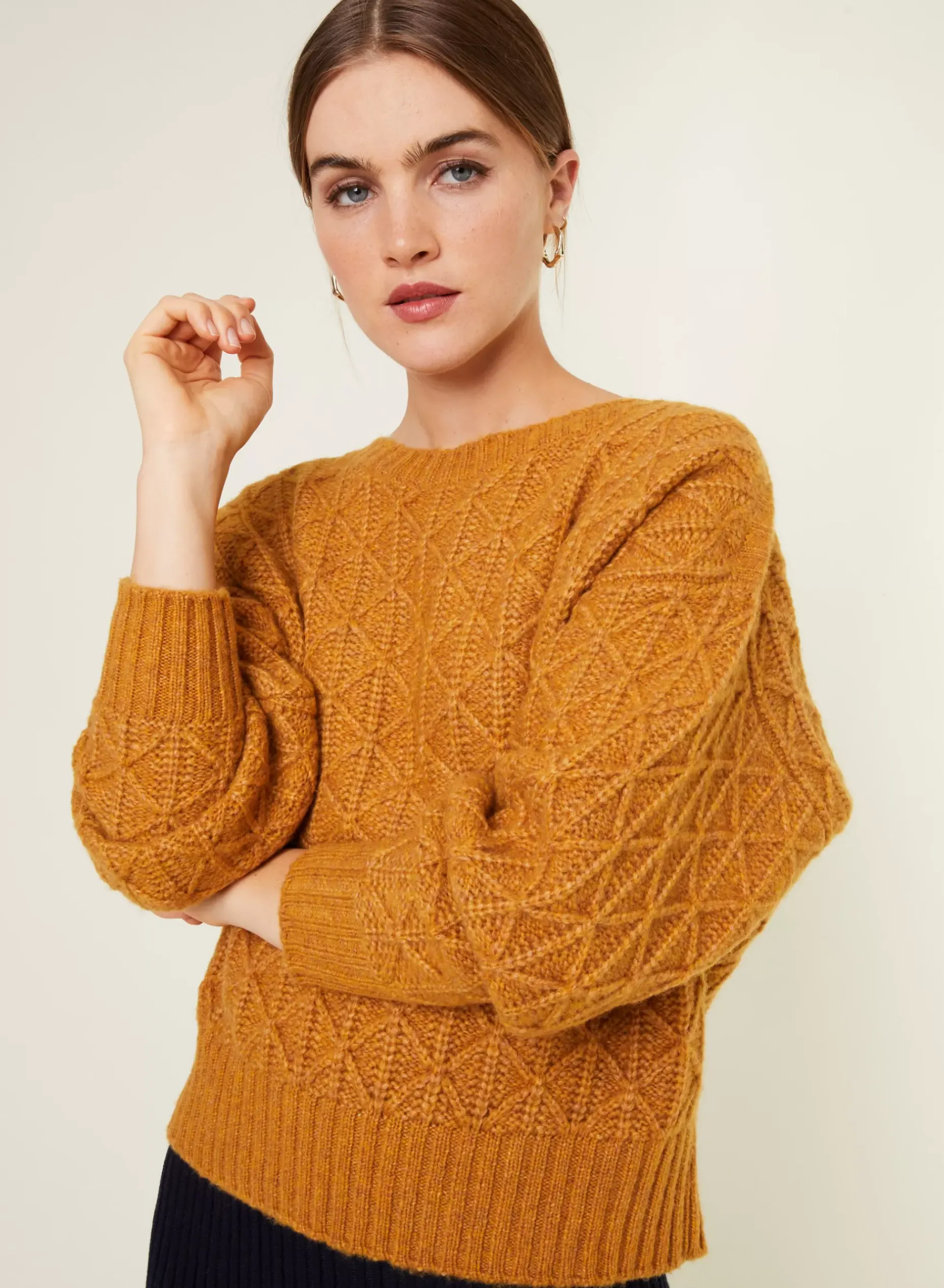 Maison Montagut Pulls>Pull Ample A Jeux De Points En Laine Cocon - Gassia