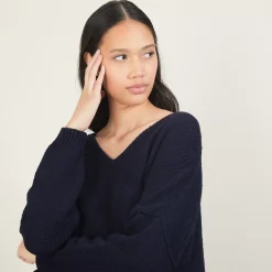 Maison Montagut Pulls>Pull Ample Col V En Laine Et Soie - Baba