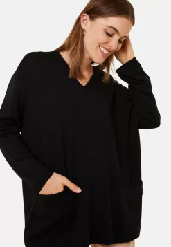 Maison Montagut Pulls>Pull Ample Col V Poches Merinos - Albertine