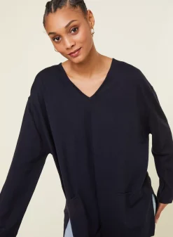 Maison Montagut Pulls>Pull Ample Col V Poches Merinos - Albertine