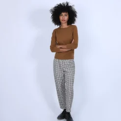 Maison Montagut Pulls>Pull Col Rond En Cachemire Intemporel - Evana
