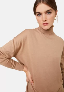 Maison Montagut Pulls>Pull Col Roule A Fentes En Laine Merinos - Amy
