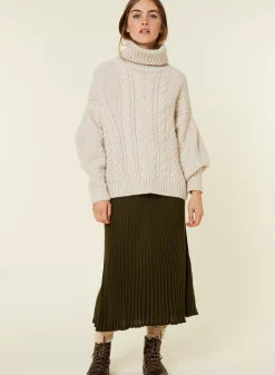 Maison Montagut Pulls>Pull Col Roule Ample Torsade En Laine Cocon - Gaia Ecru