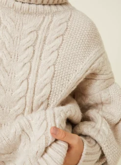 Maison Montagut Pulls>Pull Col Roule Ample Torsade En Laine Cocon - Gaia Ecru