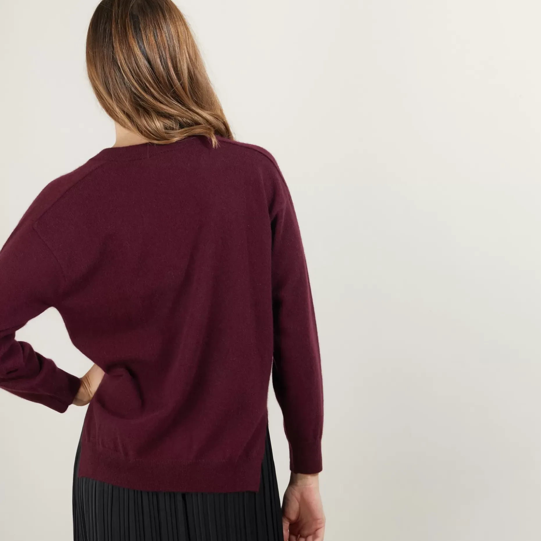 Maison Montagut Pulls>Pull Col V A Fentes En Cachemire - Barnabe