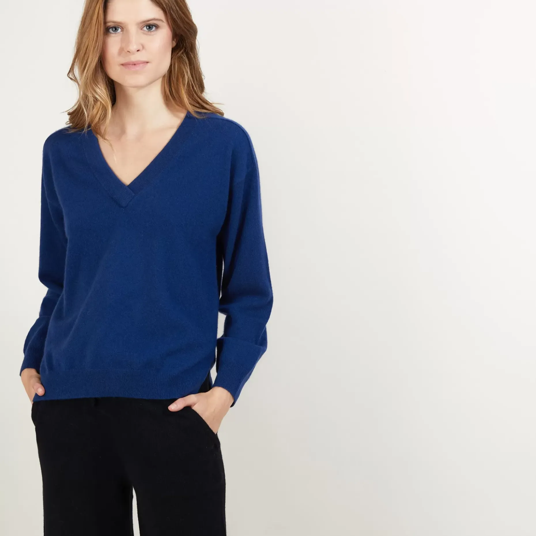 Maison Montagut Pulls>Pull Col V A Fentes En Cachemire - Barnabe