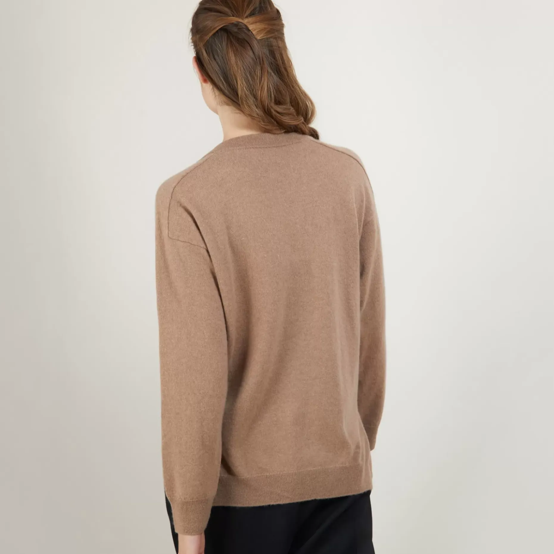 Maison Montagut Pulls>Pull Col V A Fentes En Cachemire - Barnabe