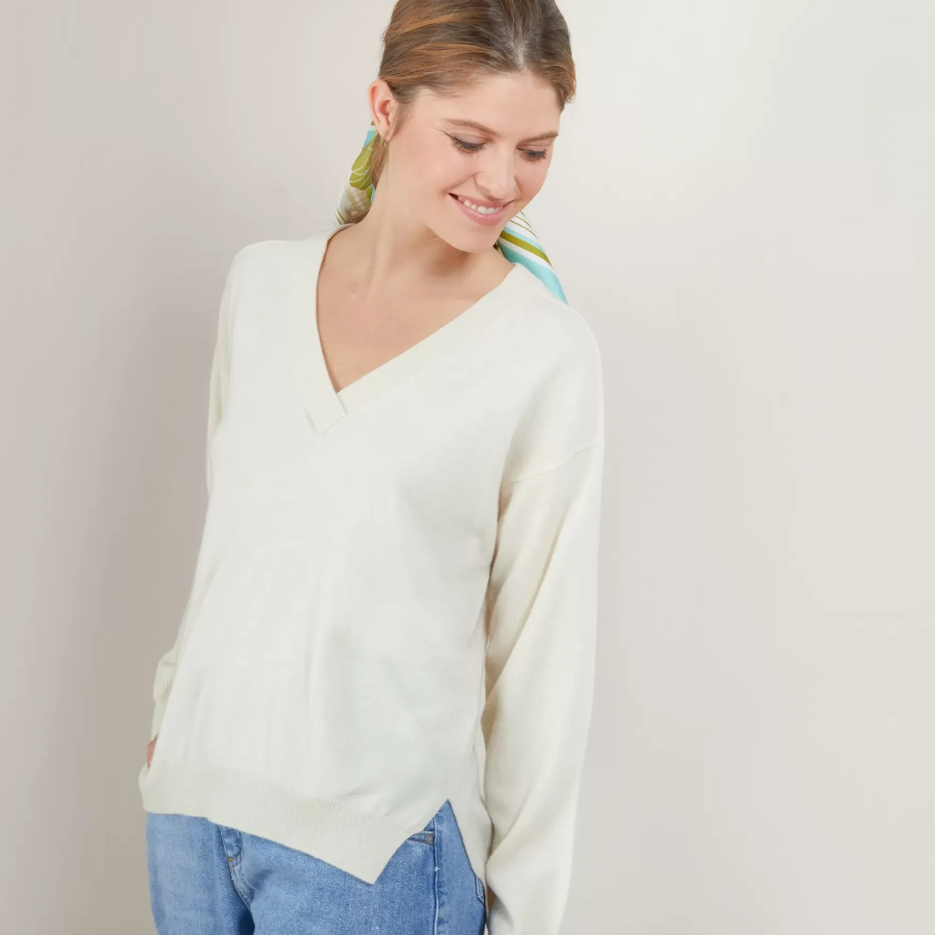 Maison Montagut Pulls>Pull Col V A Fentes En Cachemire - Barnabe