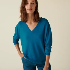 Maison Montagut Pulls>Pull Col V A Fentes En Laine Merinos - Aurora