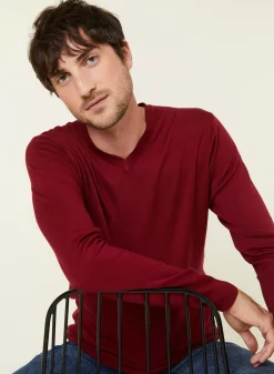 Maison Montagut Pulls>Pull Col V Avec Logo En Laine Merinos - Elmo