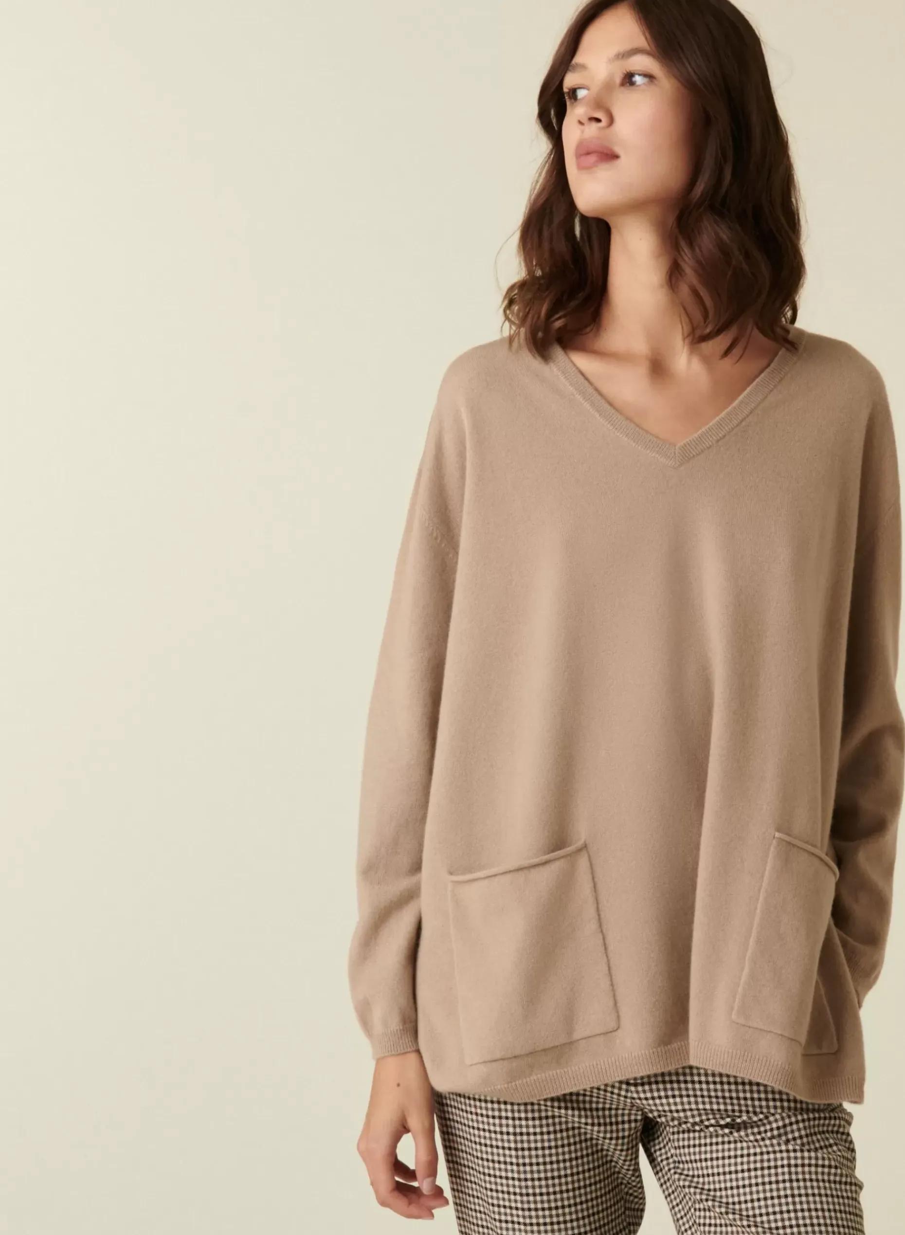 Maison Montagut Pulls>Pull Col V En Cachemire A Fentes Cotes - Accacia