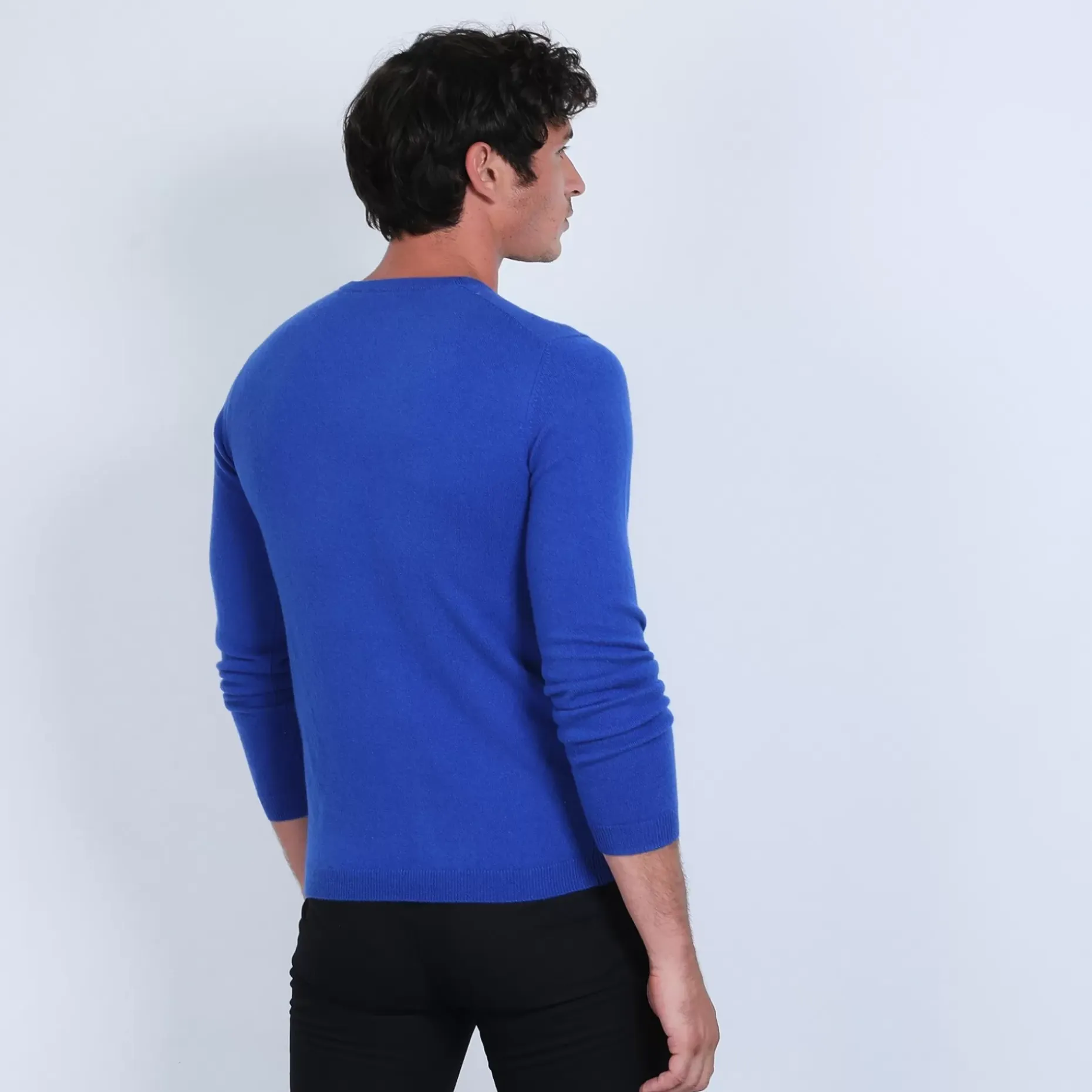 Maison Montagut Pulls>Pull Col V En Cachemire - Benjamin