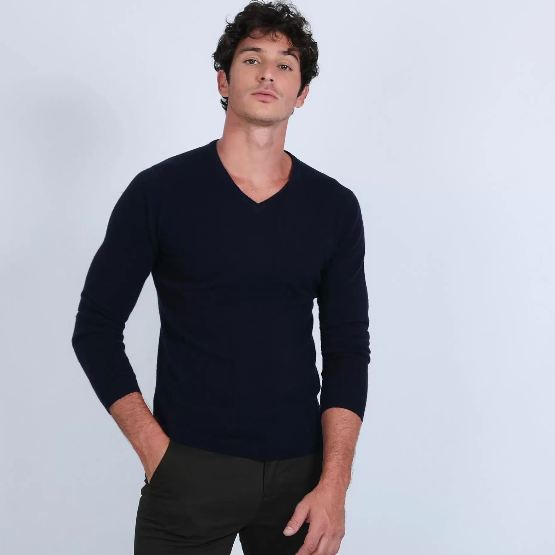 Maison Montagut Pulls>Pull Col V En Cachemire - Benjamin