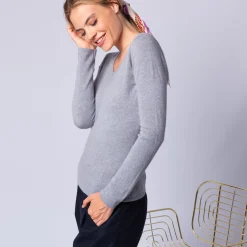 Maison Montagut Pulls>Pull Col V En Cachemire Intemporel - Eniva