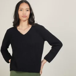 Maison Montagut Pulls>Pull Col V En Laine Et Soie - Blovis