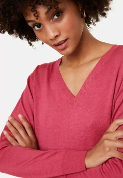 Maison Montagut Pulls>Pull Col V En Laine Merinos - Arya