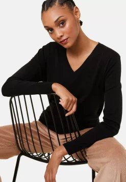 Maison Montagut Pulls>Pull Col V En Laine Merinos - Arya