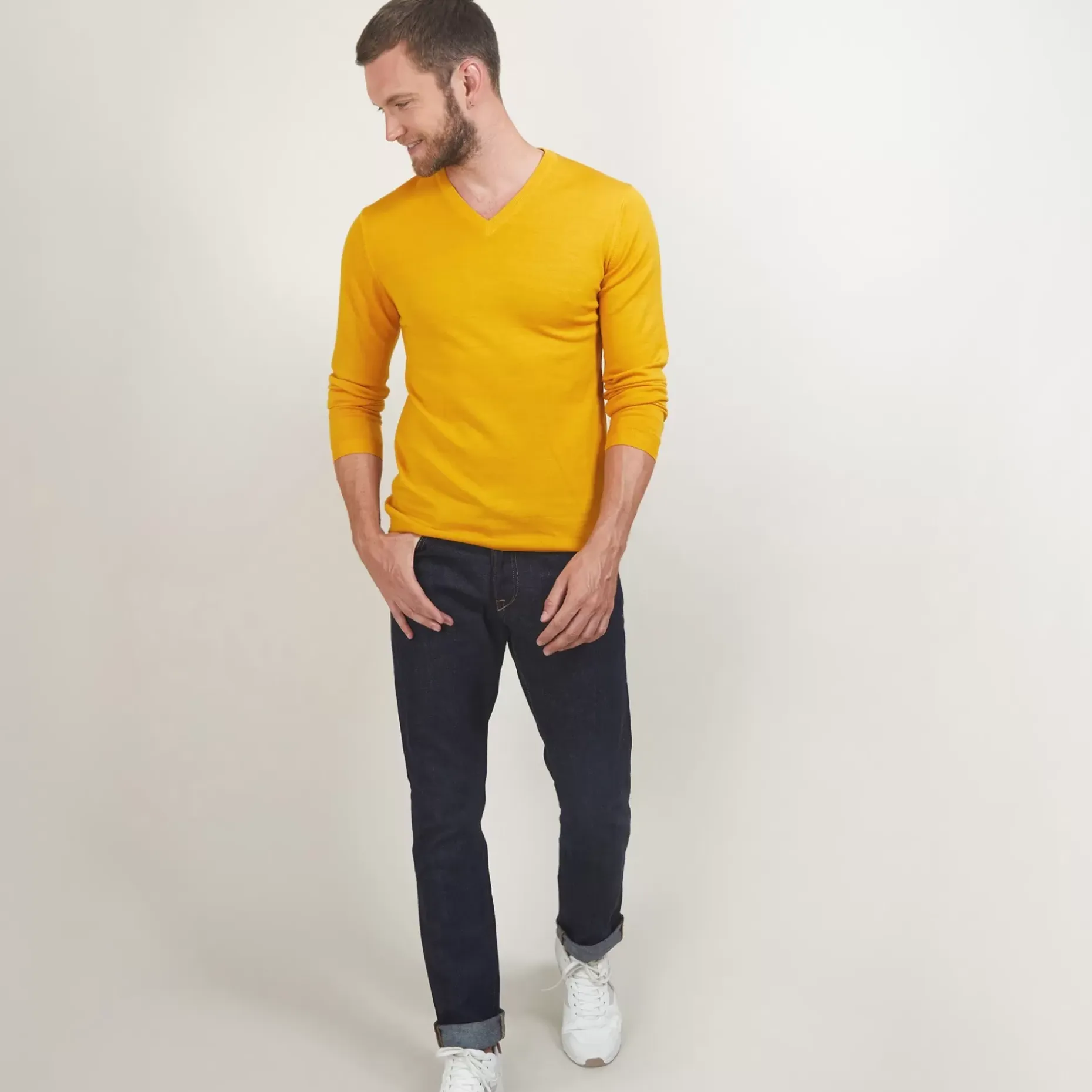 Maison Montagut Pulls>Pull Col V En Laine Merinos - Badyss