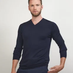 Maison Montagut Pulls>Pull Col V En Laine Merinos - Badyss
