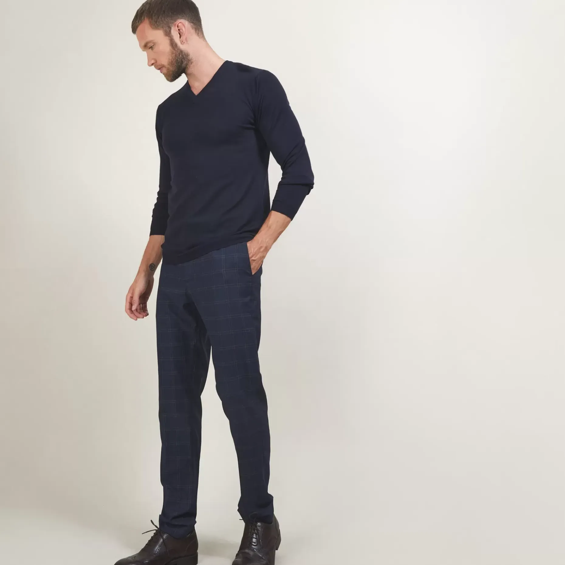 Maison Montagut Pulls>Pull Col V En Laine Merinos - Badyss