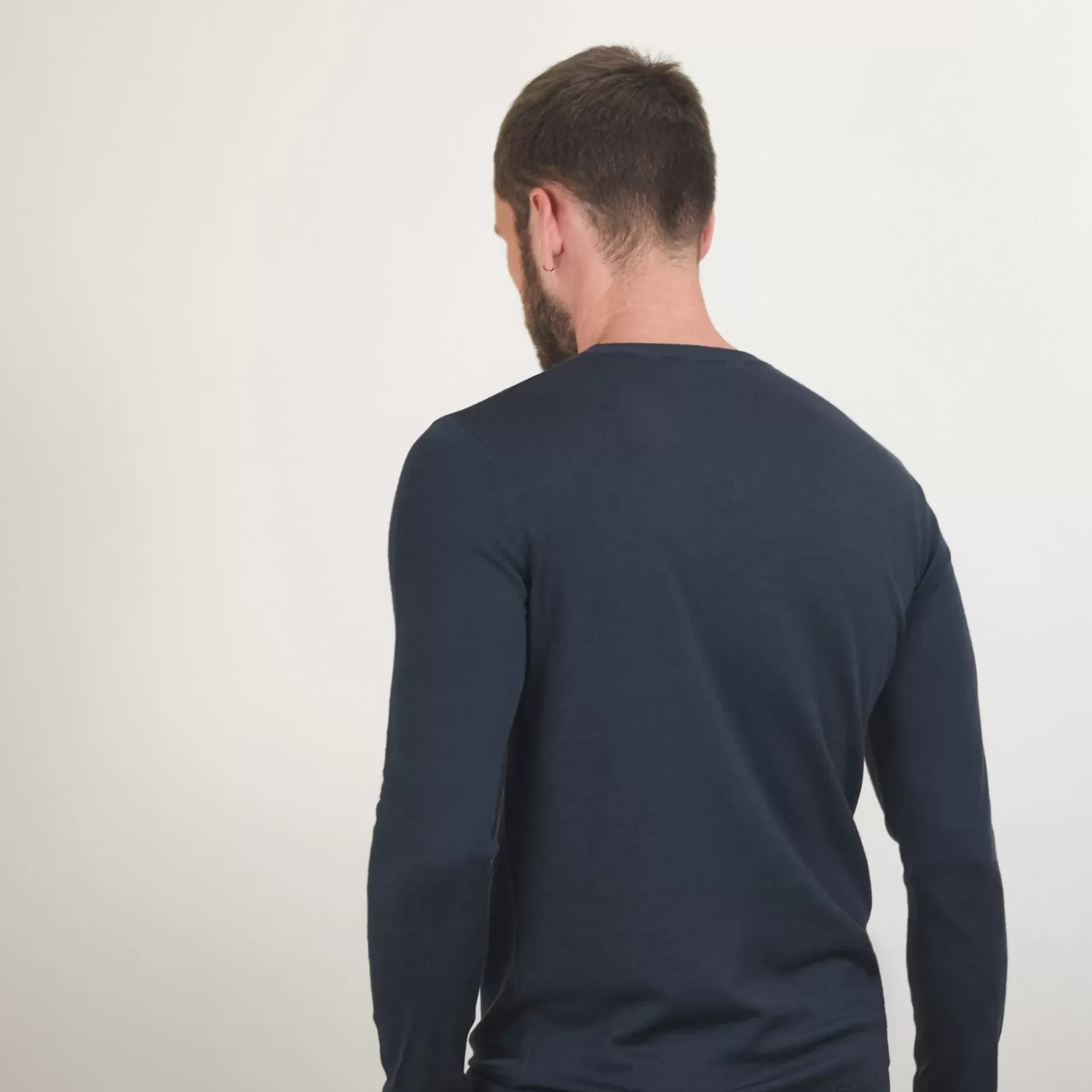 Maison Montagut Pulls>Pull Col V En Laine Merinos - Badyss