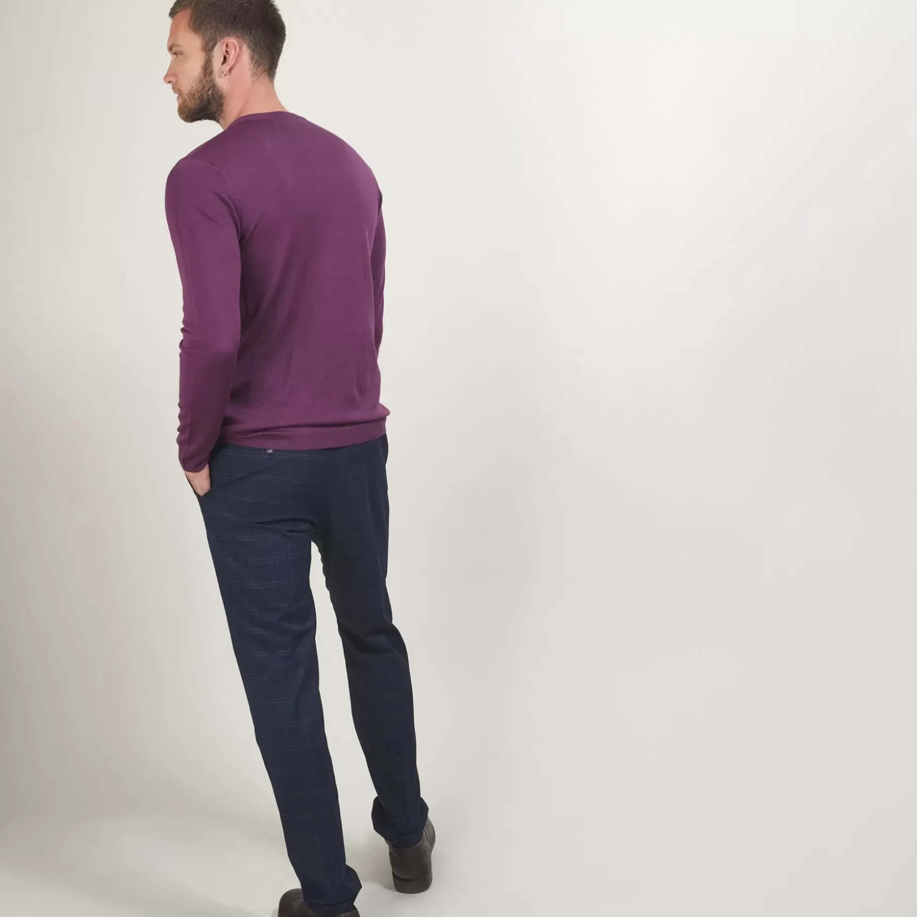Maison Montagut Pulls>Pull Col V En Laine Merinos - Badyss