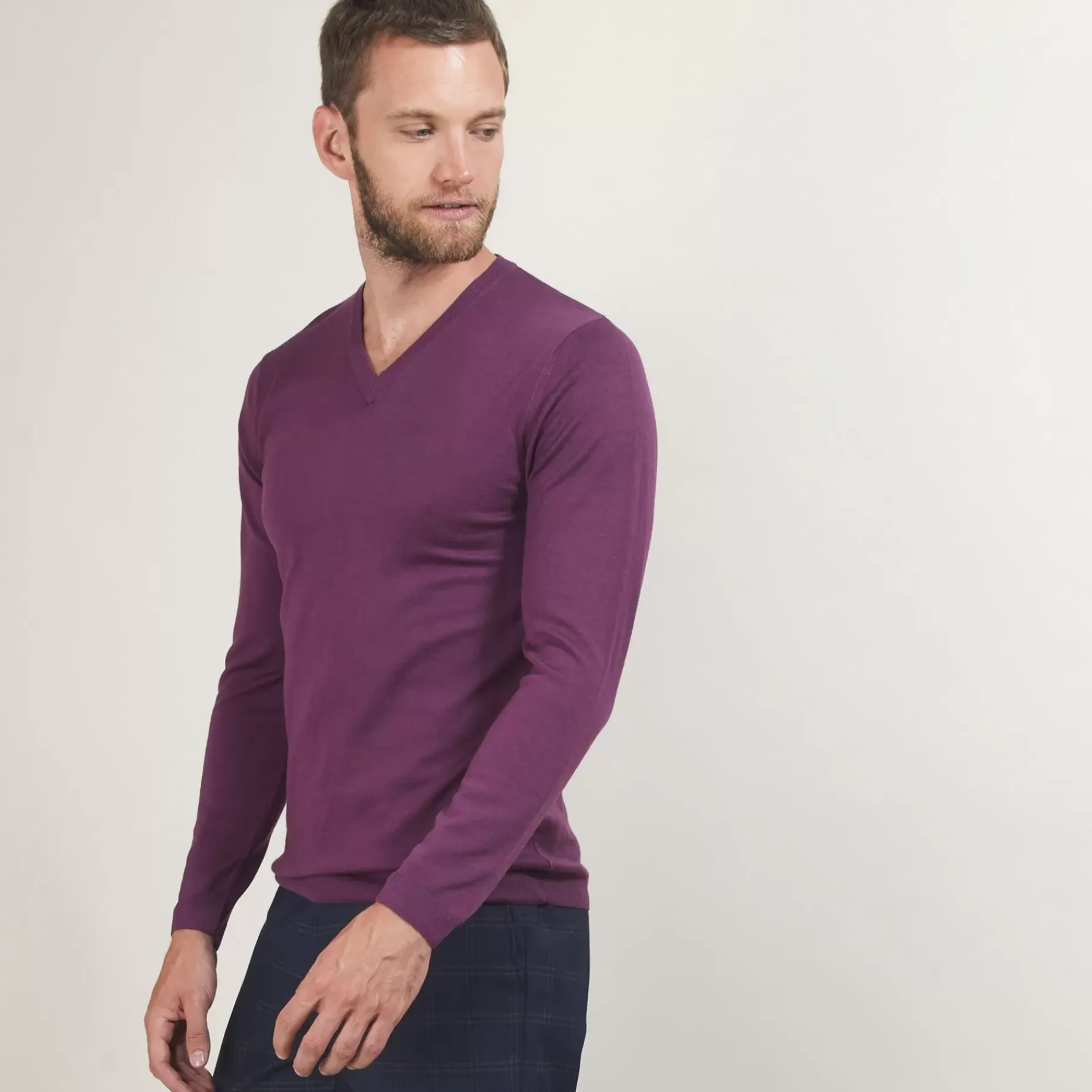 Maison Montagut Pulls>Pull Col V En Laine Merinos - Badyss