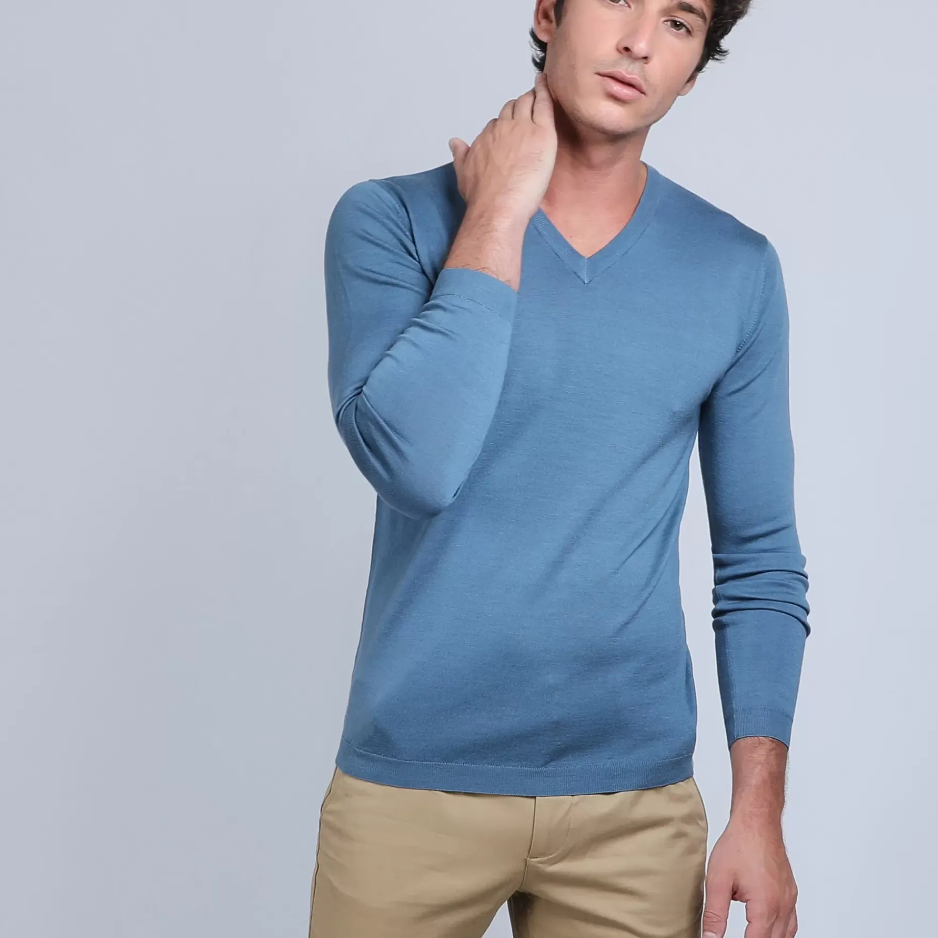 Maison Montagut Pulls>Pull Col V En Laine Merinos - Badyss