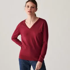 Maison Montagut Pulls>Pull Col V En Laine Merinos Finitions Bord Cotes - Arya
