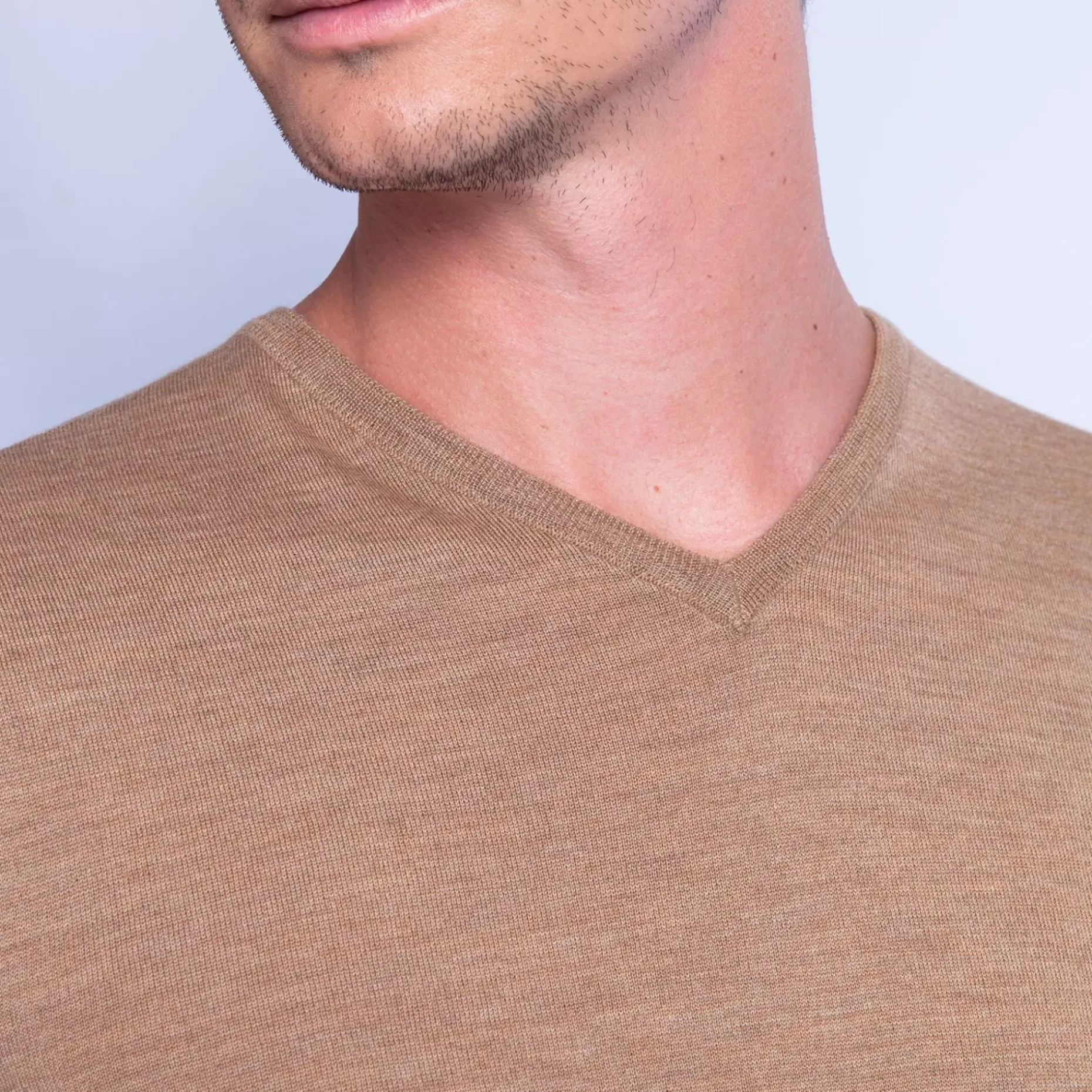 Maison Montagut Pulls>Pull Col V En Laine Merinos - Fox