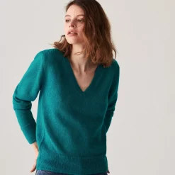 Maison Montagut Pulls>Pull Col V En Mohair Finitions Bords Cotes - Astrid