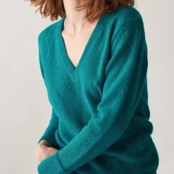 Maison Montagut Pulls>Pull Col V En Mohair Finitions Bords Cotes - Astrid