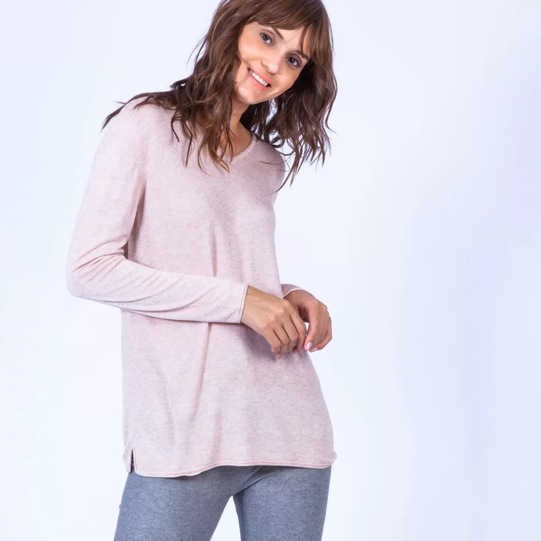 Maison Montagut Pulls>Pull Col V Oversize En Bambou Cachemire - Ornella