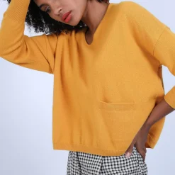 Maison Montagut Pulls>Pull Court Col V En Cachemire Avec Poches - Balba