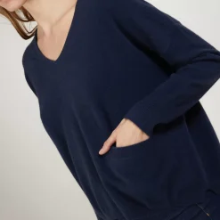 Maison Montagut Pulls>Pull Court Col V En Cachemire Avec Poches - Balba