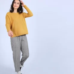 Maison Montagut Pulls>Pull En Cachemire A Col Rond Boutons Dos - Becky