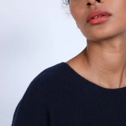 Maison Montagut Pulls>Pull En Cachemire A Col Rond Boutons Dos - Becky