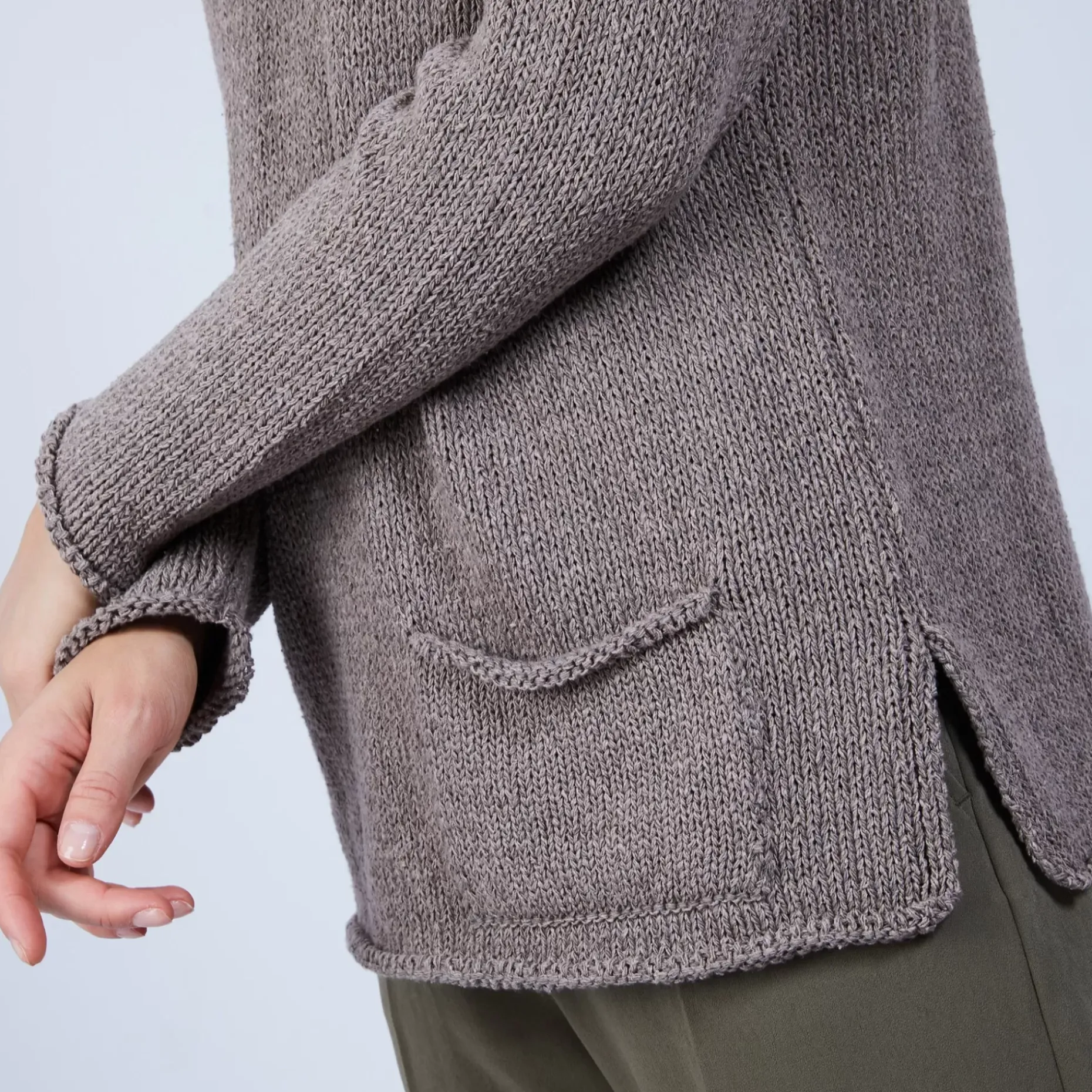 Maison Montagut Pulls>Pull En Laine Et Soie Poche Avant - Bajira