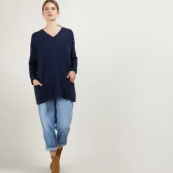 Maison Montagut Pulls>Pull Oversize Col V En Cachemire Boutonne Dos - Binta